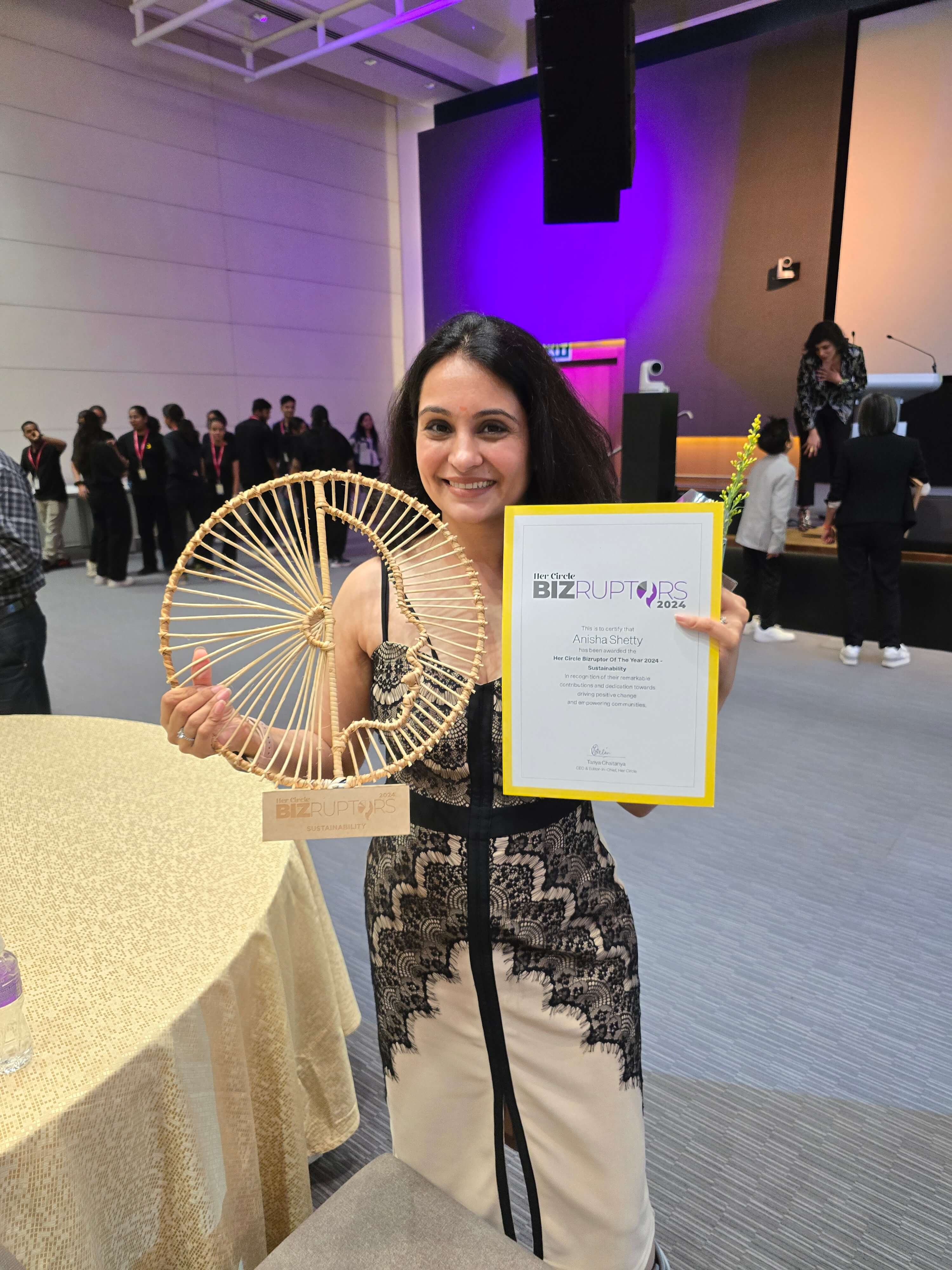 Her Circle coverage of My Thrift Baby Loot mom-founded marketplace
